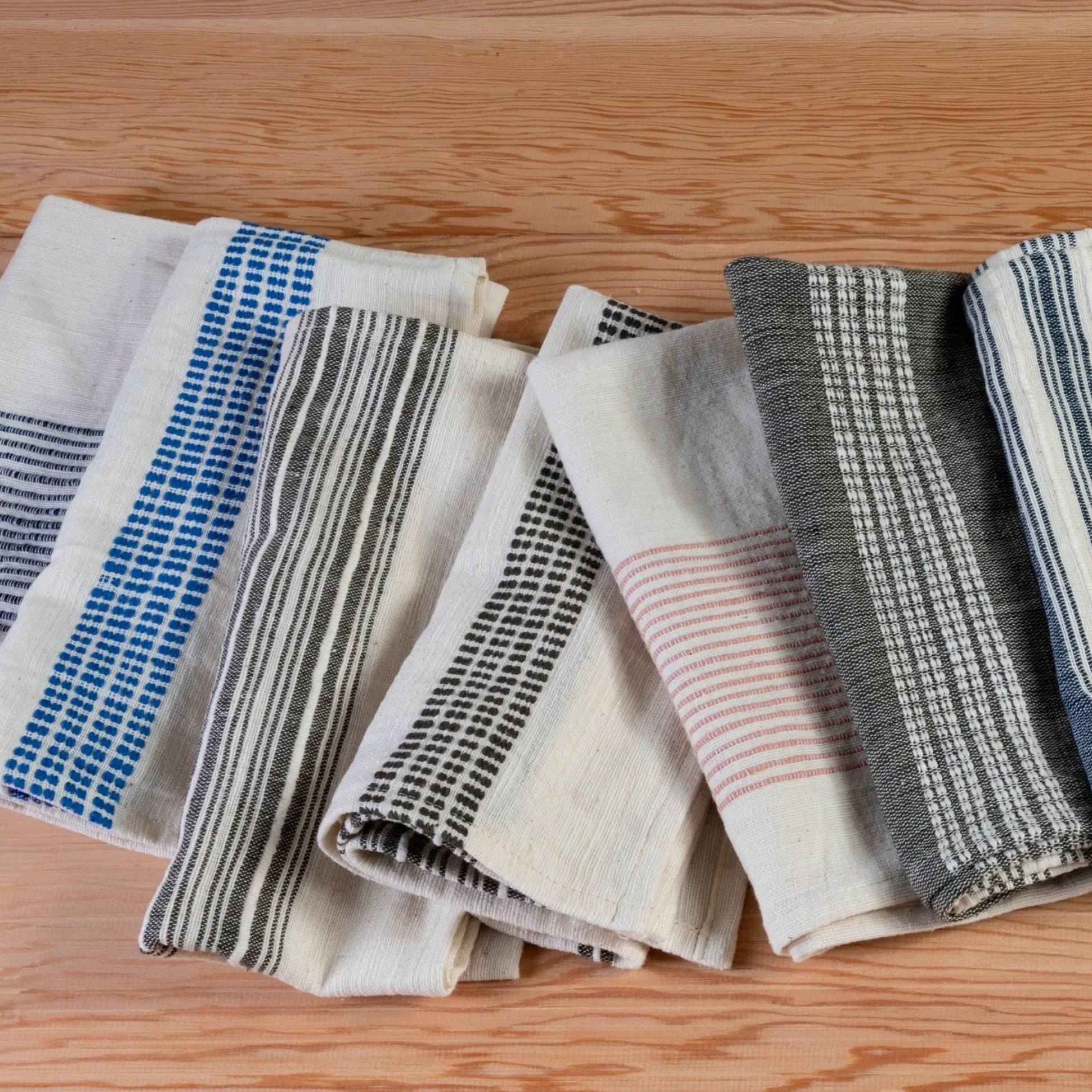 Aden Napkins, Natural with Navy, Set of 4^Be Home New