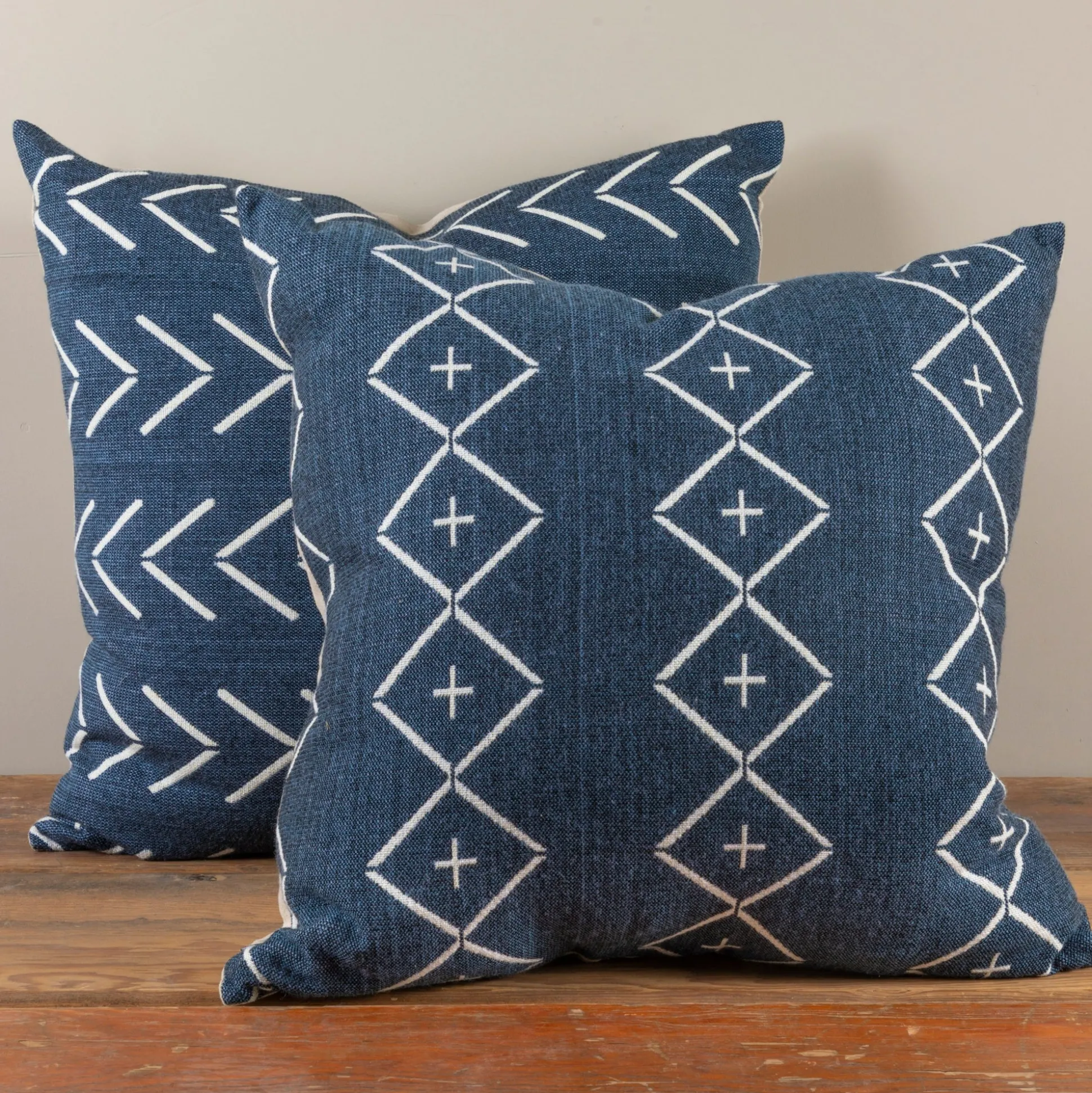 Alpaca Square Pillow, Navy with Chevrons^Be Home Flash Sale