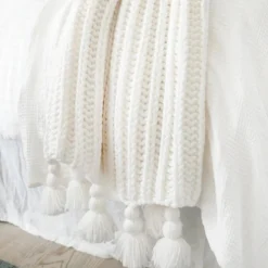 Anacapa Oversized Throw, White^Be Home Cheap