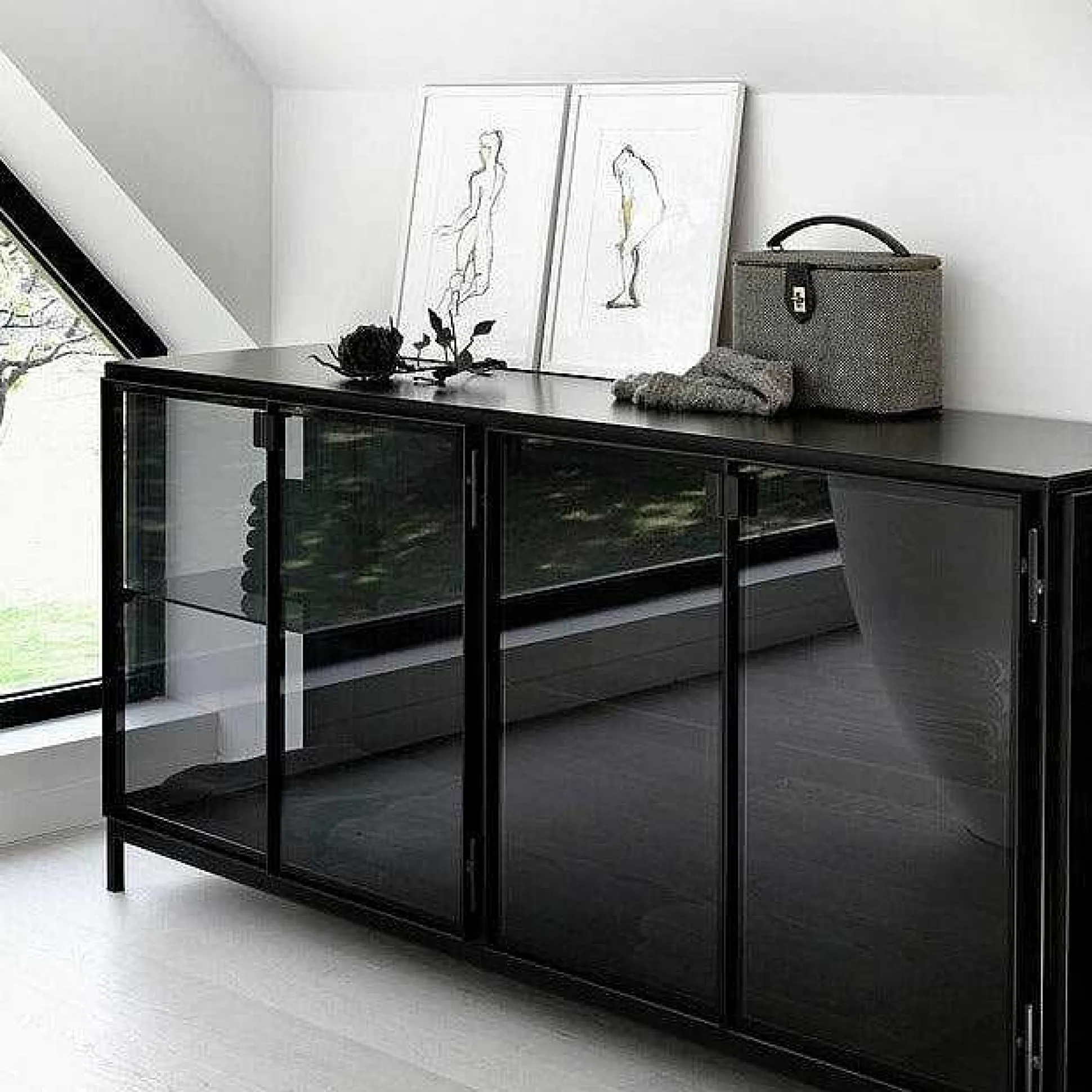 Anders Sideboard, 4 Doors