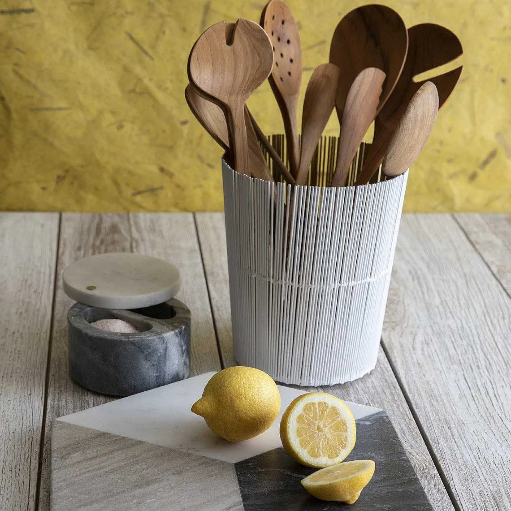 Anzio Cellar with Pivoting Lid