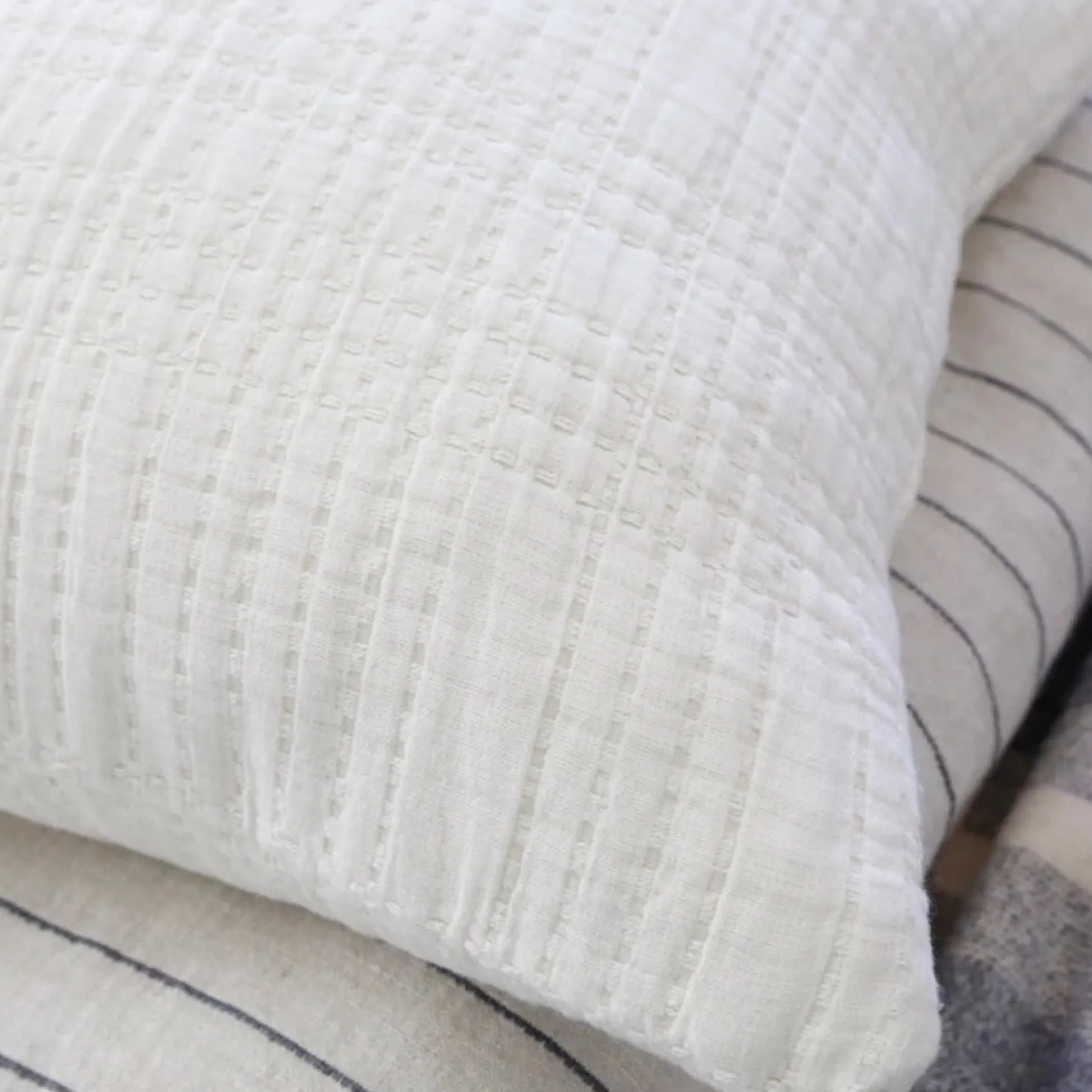 Arrowhead Standard Sham, Cream^Be Home Sale