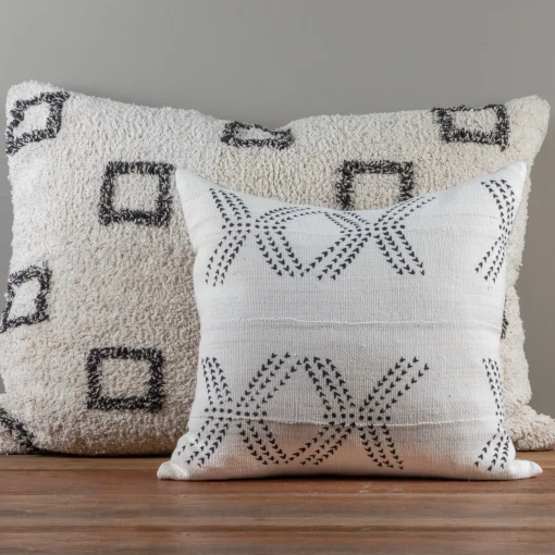 Bowie Big Pillow, Ivory & Grey^Be Home Flash Sale