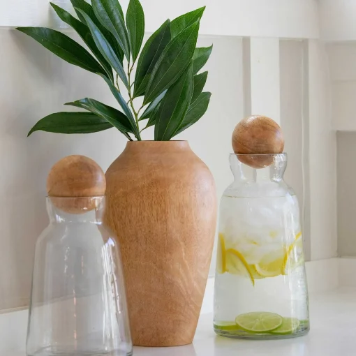 Brisbane Decanter, Short