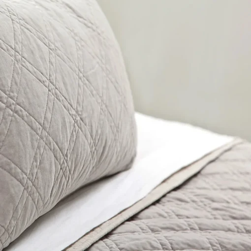 Brussels King Coverlet, Taupe^Be Home New