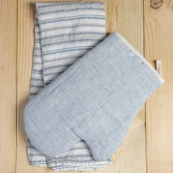 Carmela Oven Mitt, Light Blue