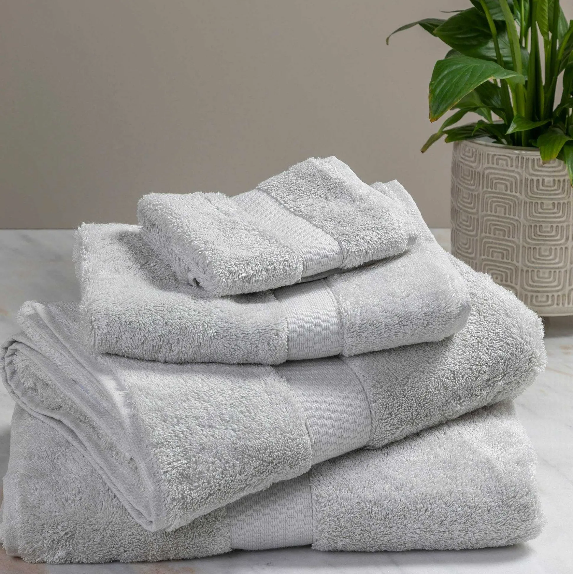 City Hand Towel, Pearl