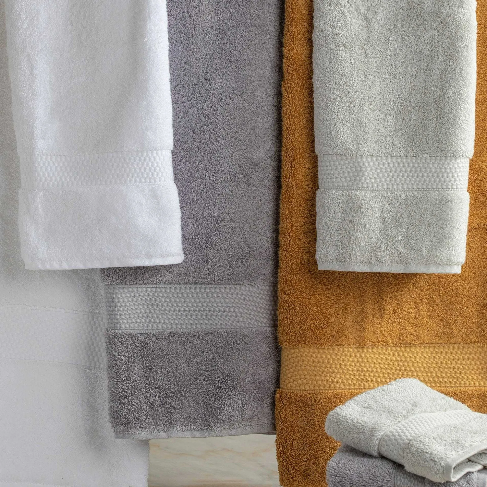 City Hand Towel, Pearl