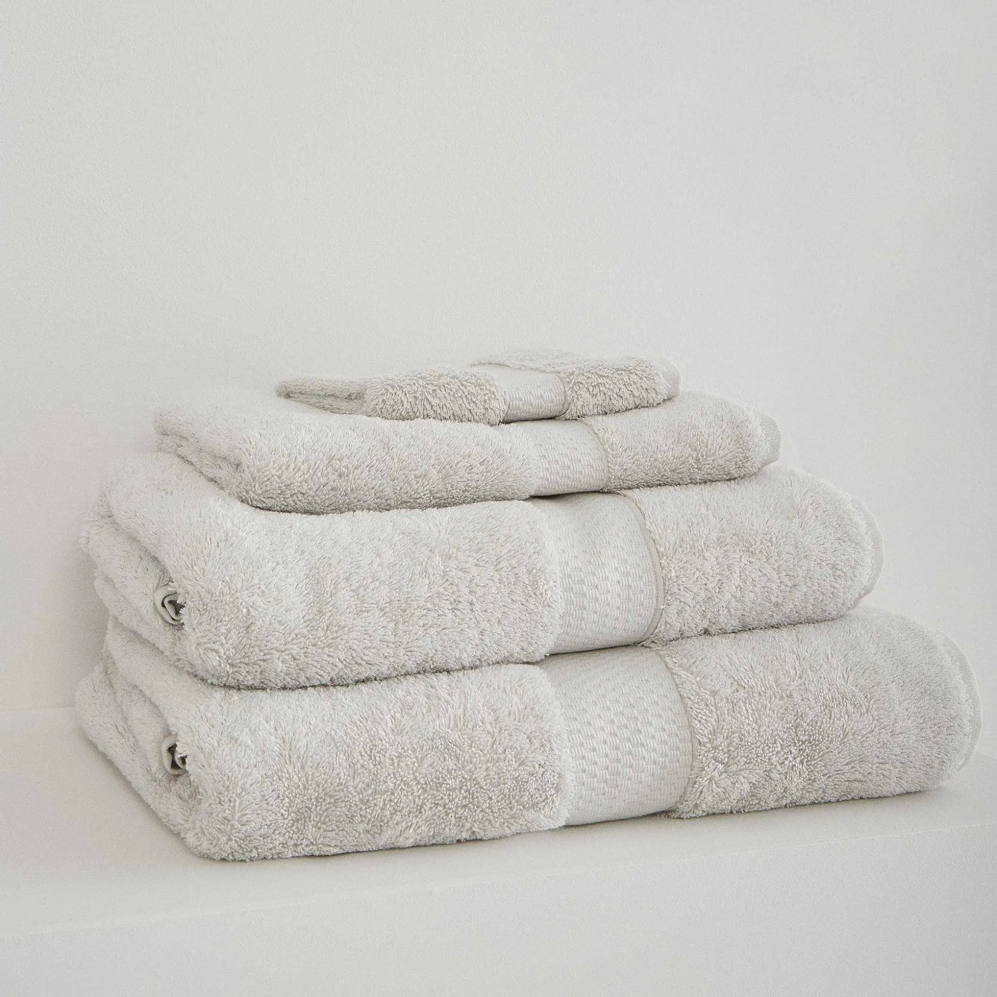 City Hand Towel, Pearl