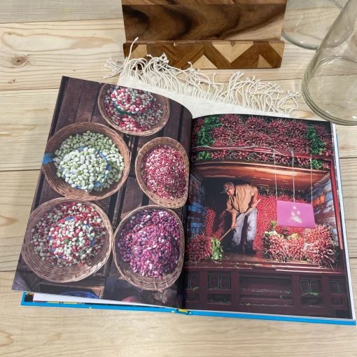 Ciudad de Mexico: Recipes and Stories from the Heart of Mexico City by^Be Home Online