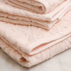 Firenze Bath Towel, Magnolia