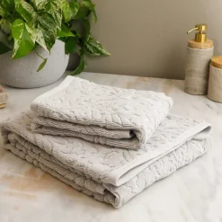 Firenze Bath Towel, Platinum