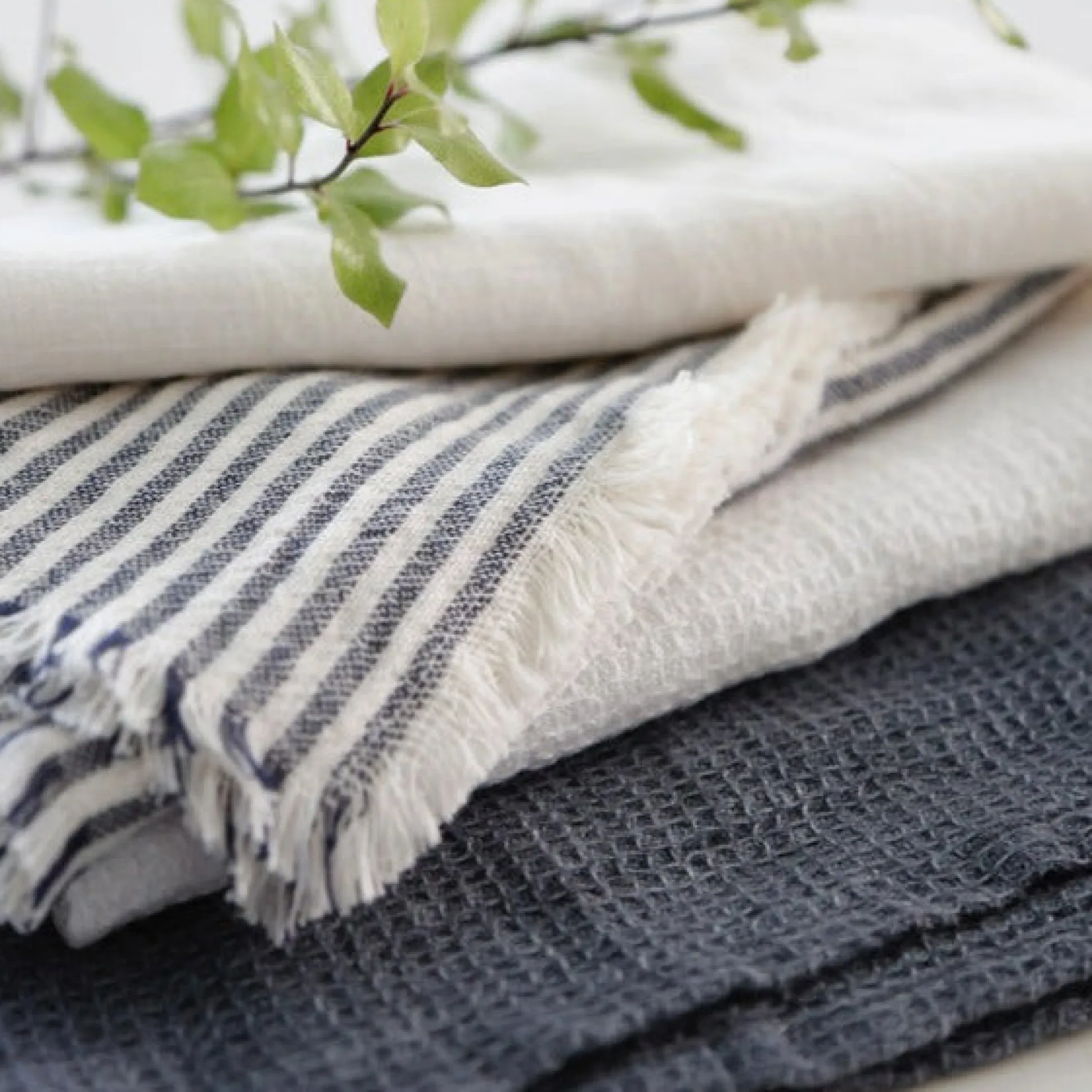 Healdsburg Napkins, Set of 4, Navy^Be Home Sale