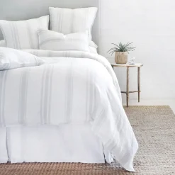Jackson Big Pillow, White & Ocean^Be Home Hot