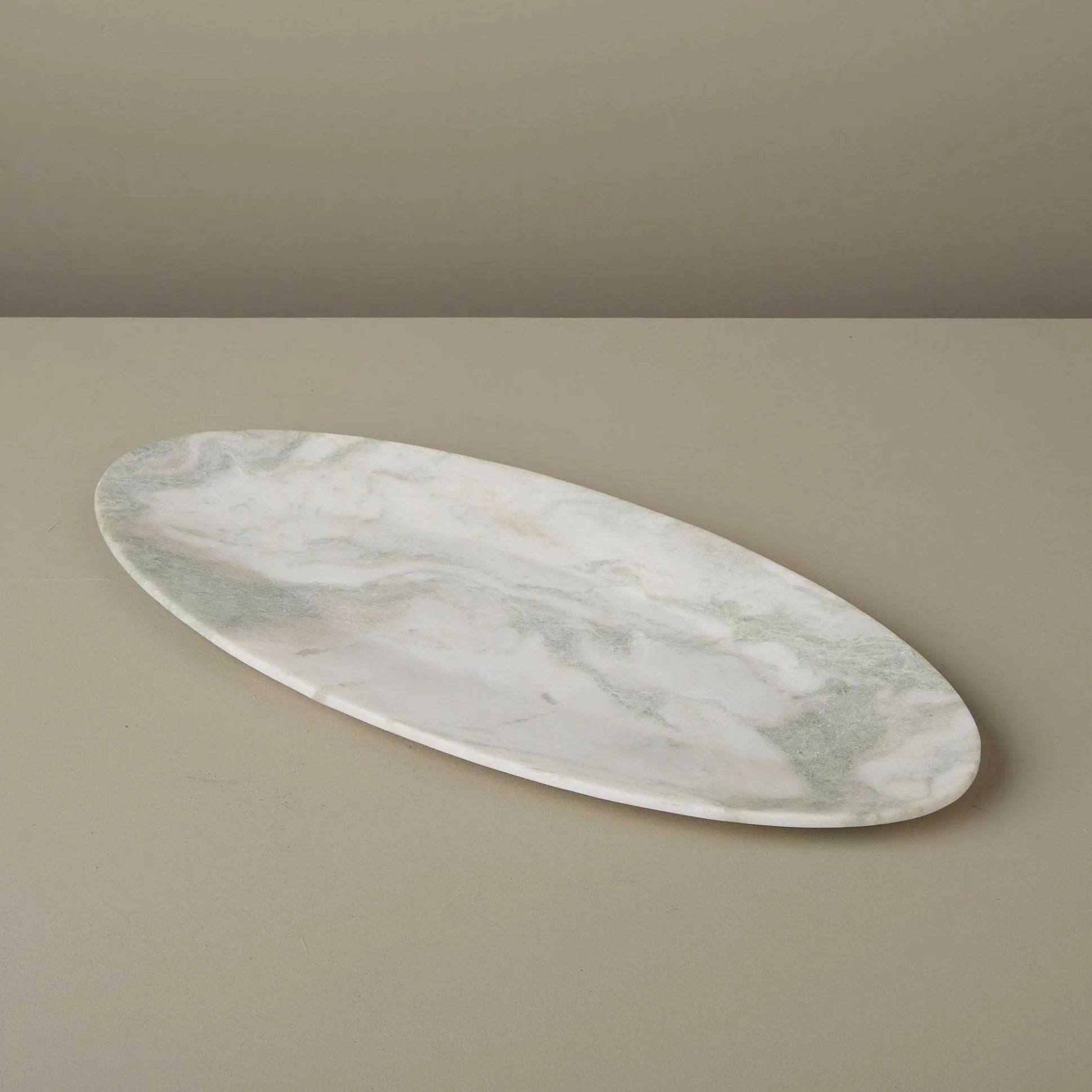 Lady Onyx Oval Platter