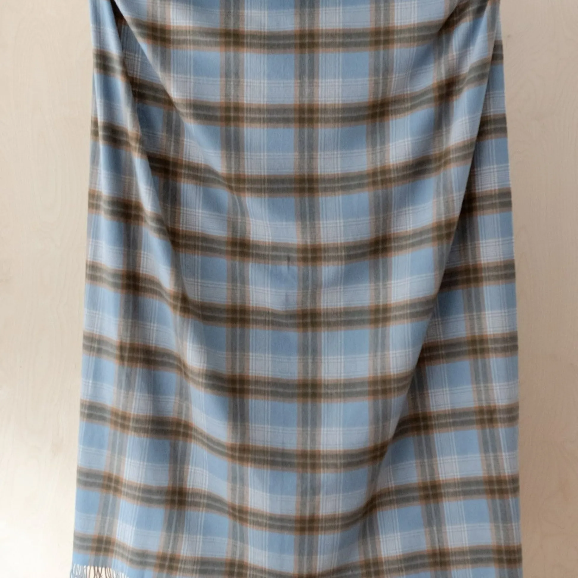 Lambswool Blanket in Coastal Heritage Check^Be Home Cheap