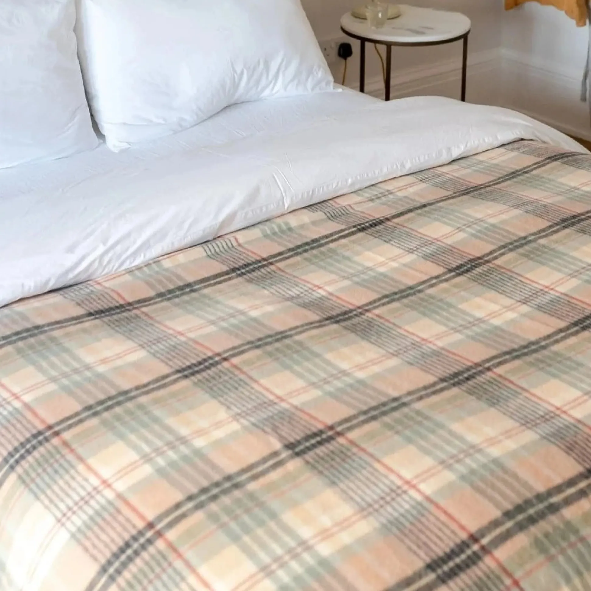 Lambswool Blanket in Seagrass Cottage Check^Be Home Clearance