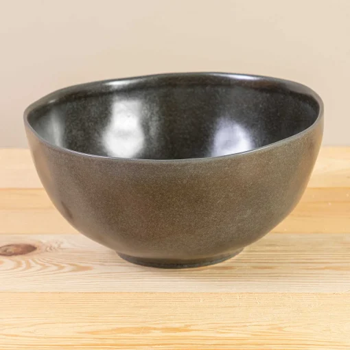 Livia 10.5" Serving Bowl, Black