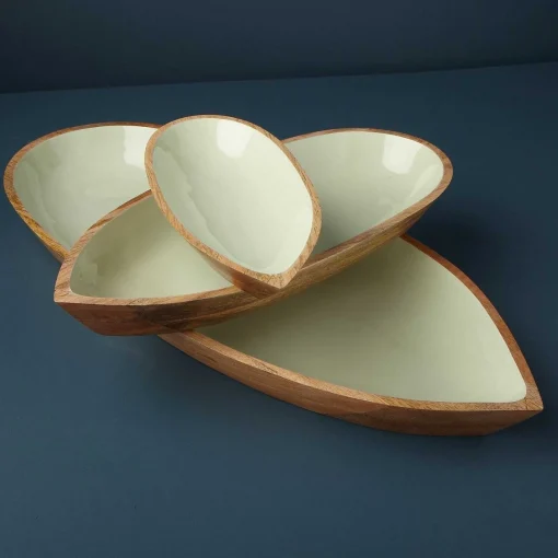 Madras Large Oval Bowl, Mint