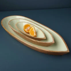 Madras Large Oval Bowl, Mint