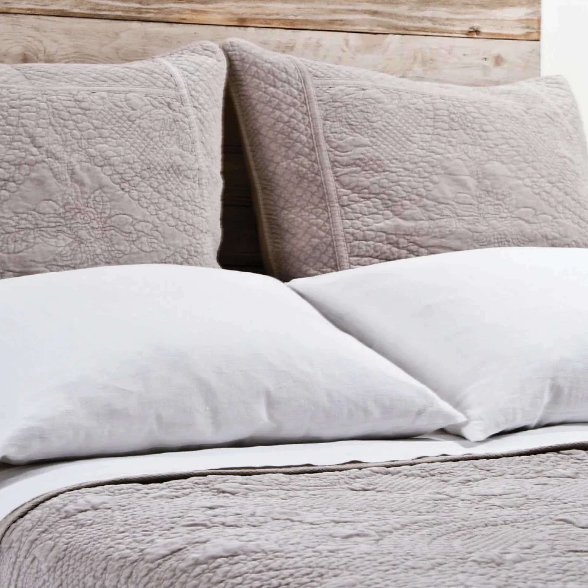 Marseille Queen Coverlet, Taupe^Be Home Best