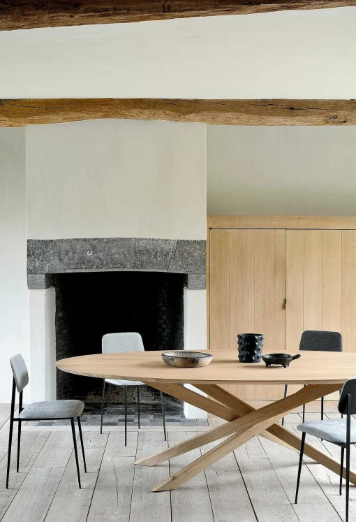Mikado Solid Oak Oval Dining Table