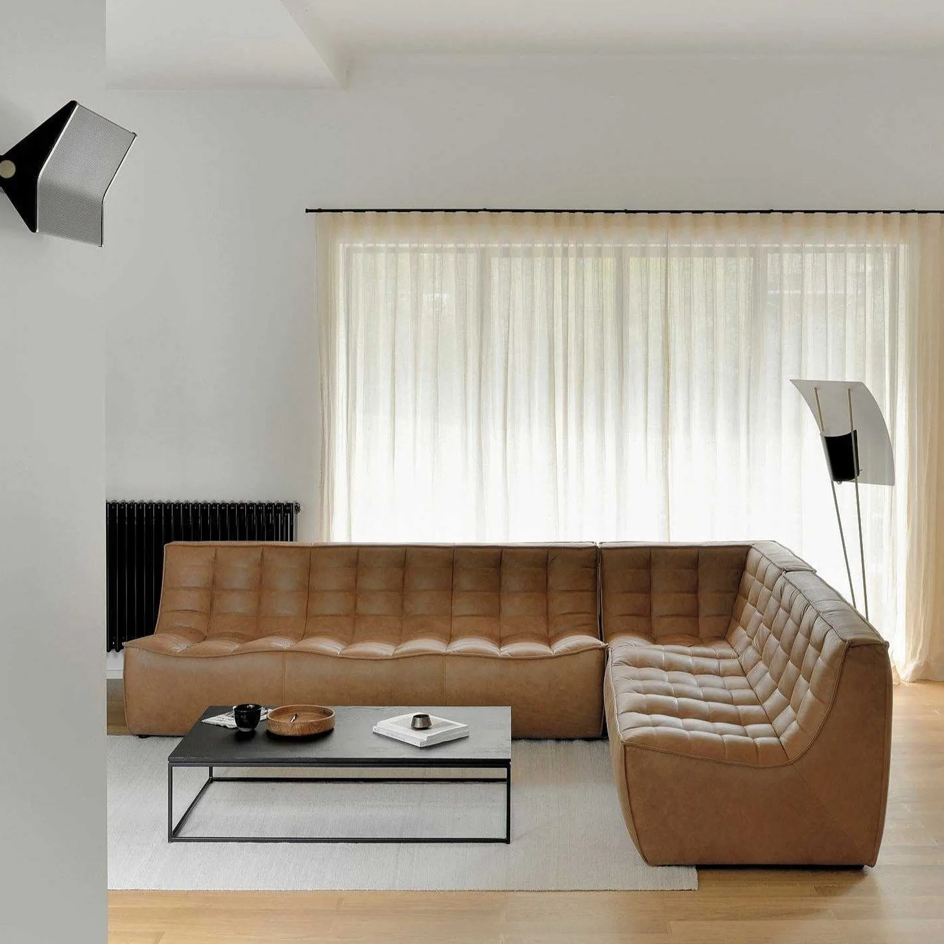 N701 3 Seater Sofa, Old Saddle Leather