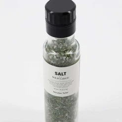 Nicolas Vahé Salt With Wild Garlic