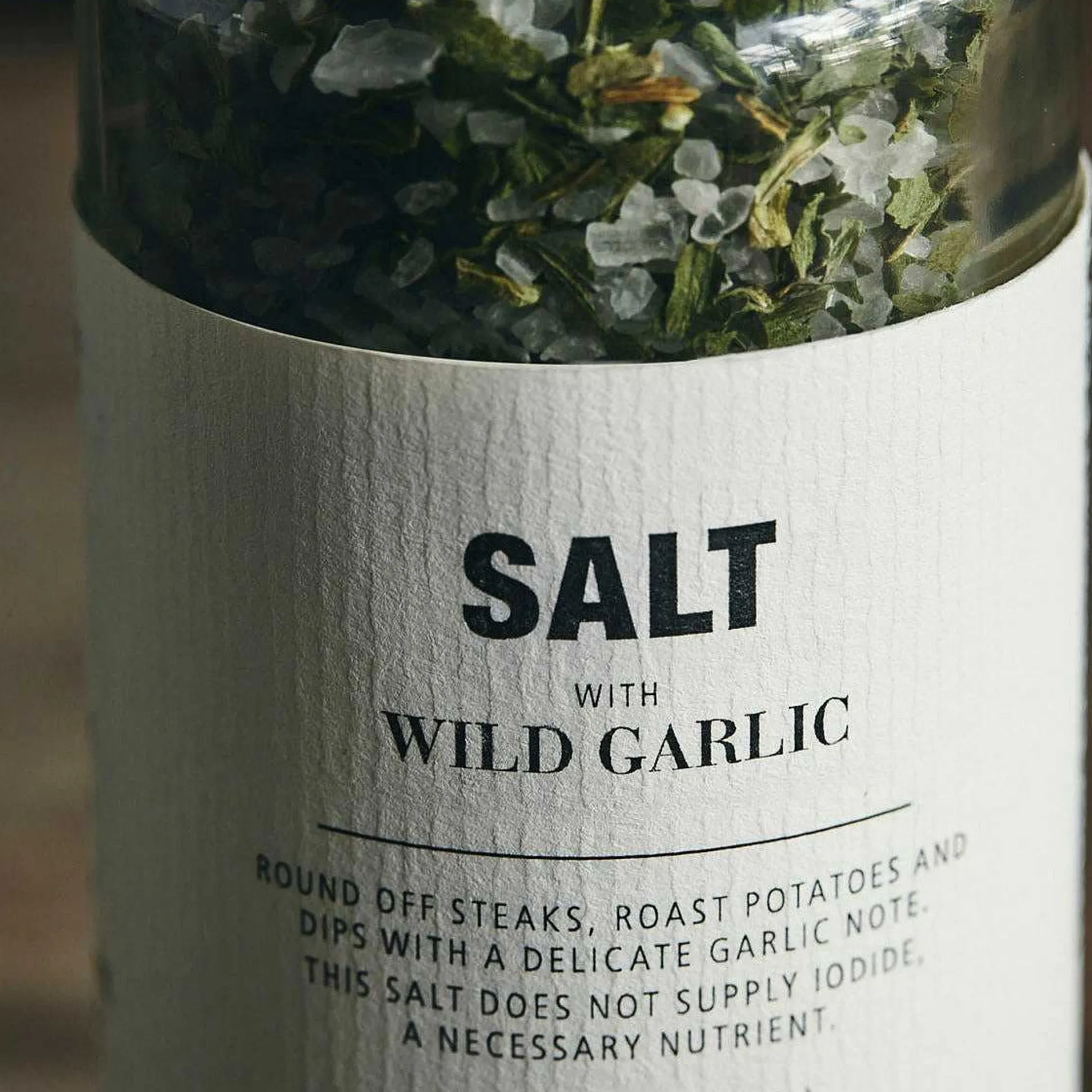 Nicolas Vahé Salt With Wild Garlic