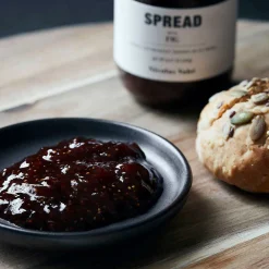 Nicolas Vahé Spread, Fig