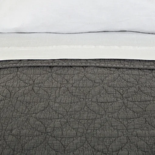 Oslo King Coverlet, Grey Denim^Be Home Clearance