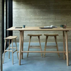 Osso Bar Stool, Varnished Oak