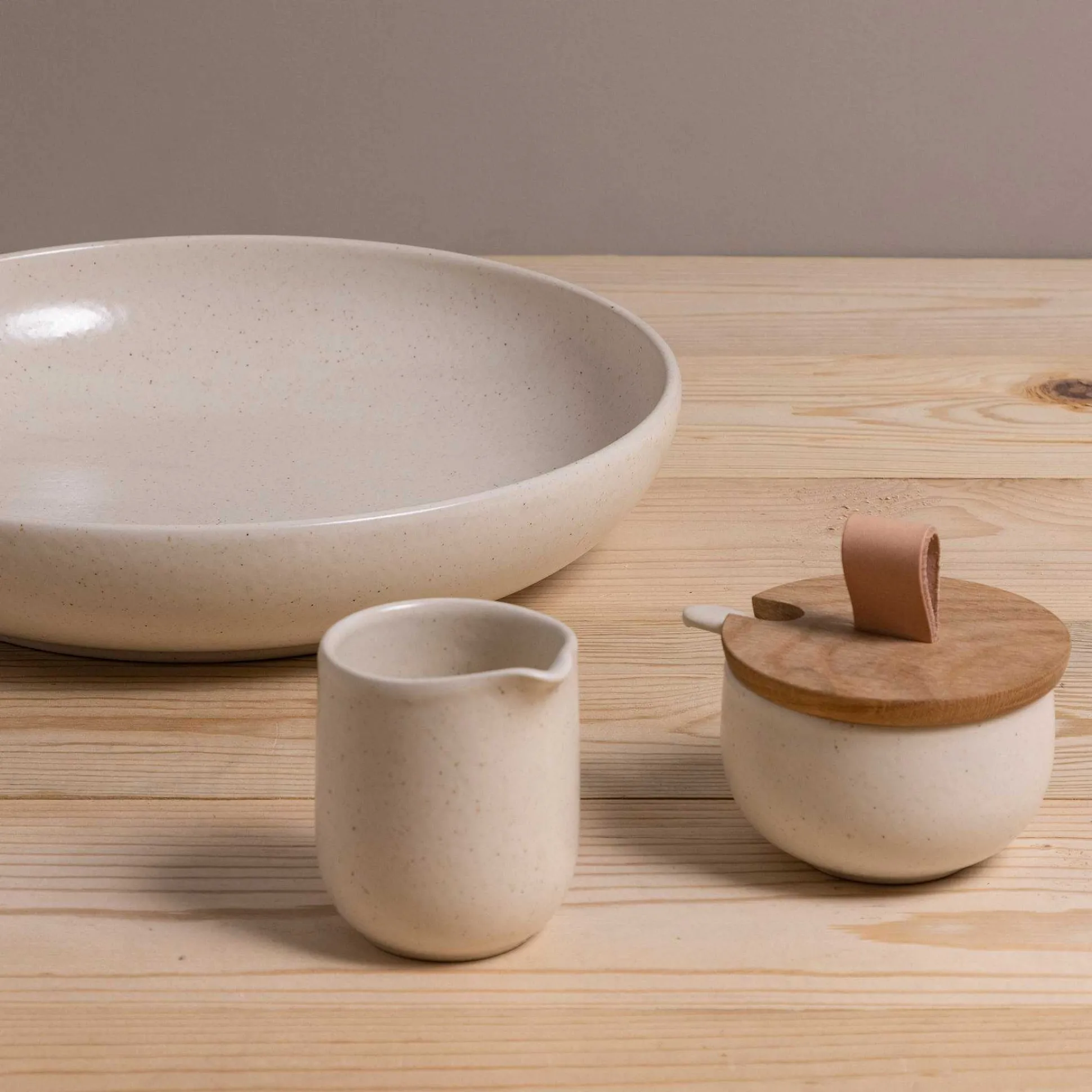 Pacifica 12.5" Serving Bowl, Vanilla