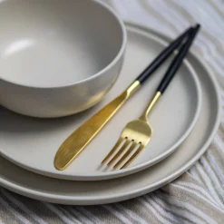 Pacifica Dinner Plate, Vanilla, Set of 6^Be Home Outlet