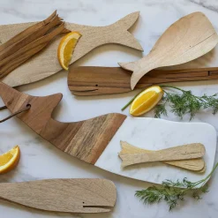Pavia Whale board