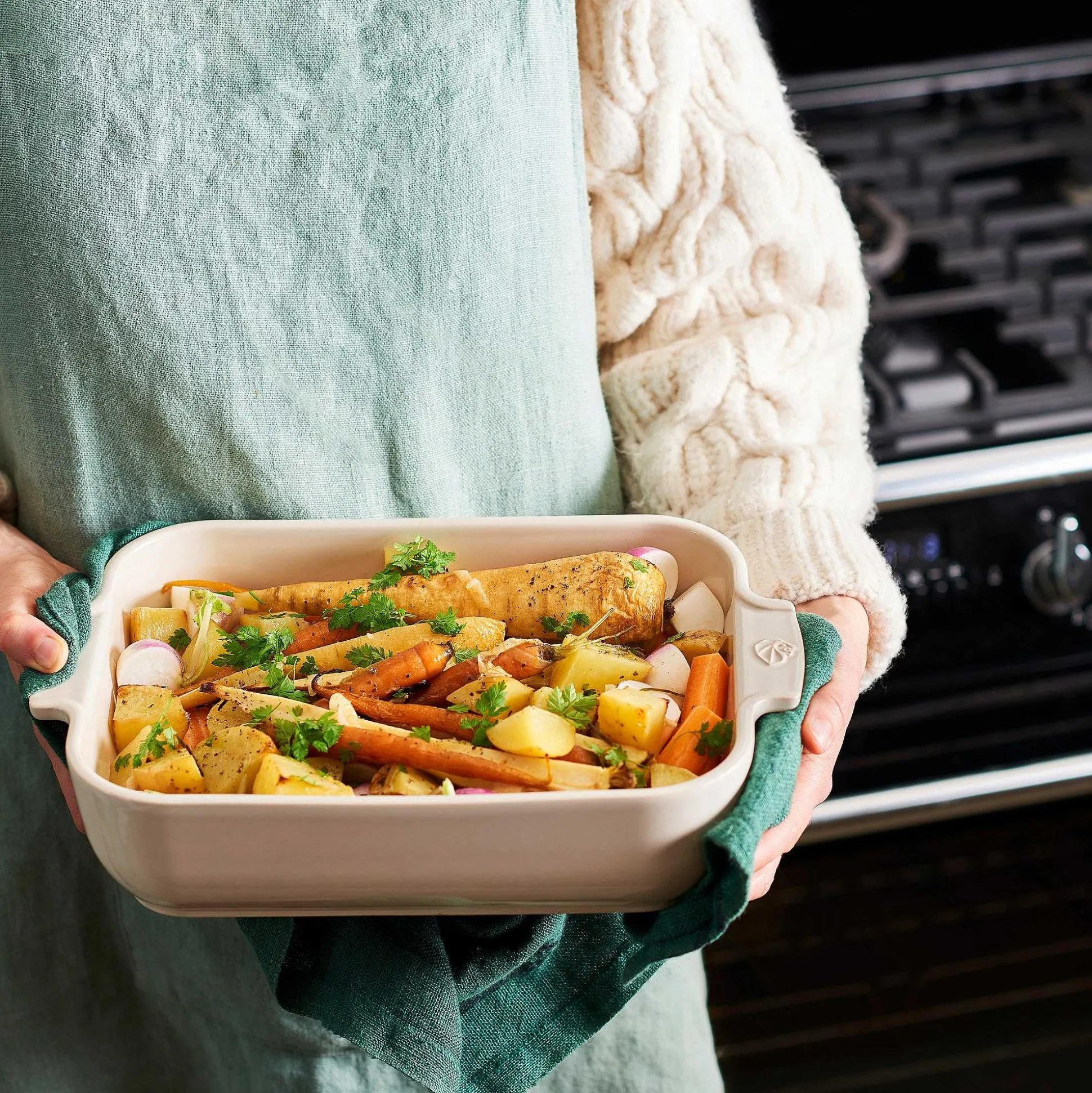 Peugeot Appolia Ceramic 16" Rectangular Baker, Ecru