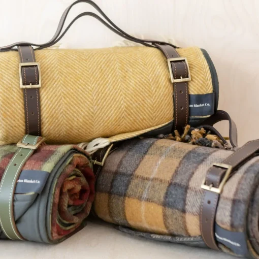Recycled Wool Waterproof Picnic Blanket in Buchanan Natural Tartan - B^Be Home Clearance