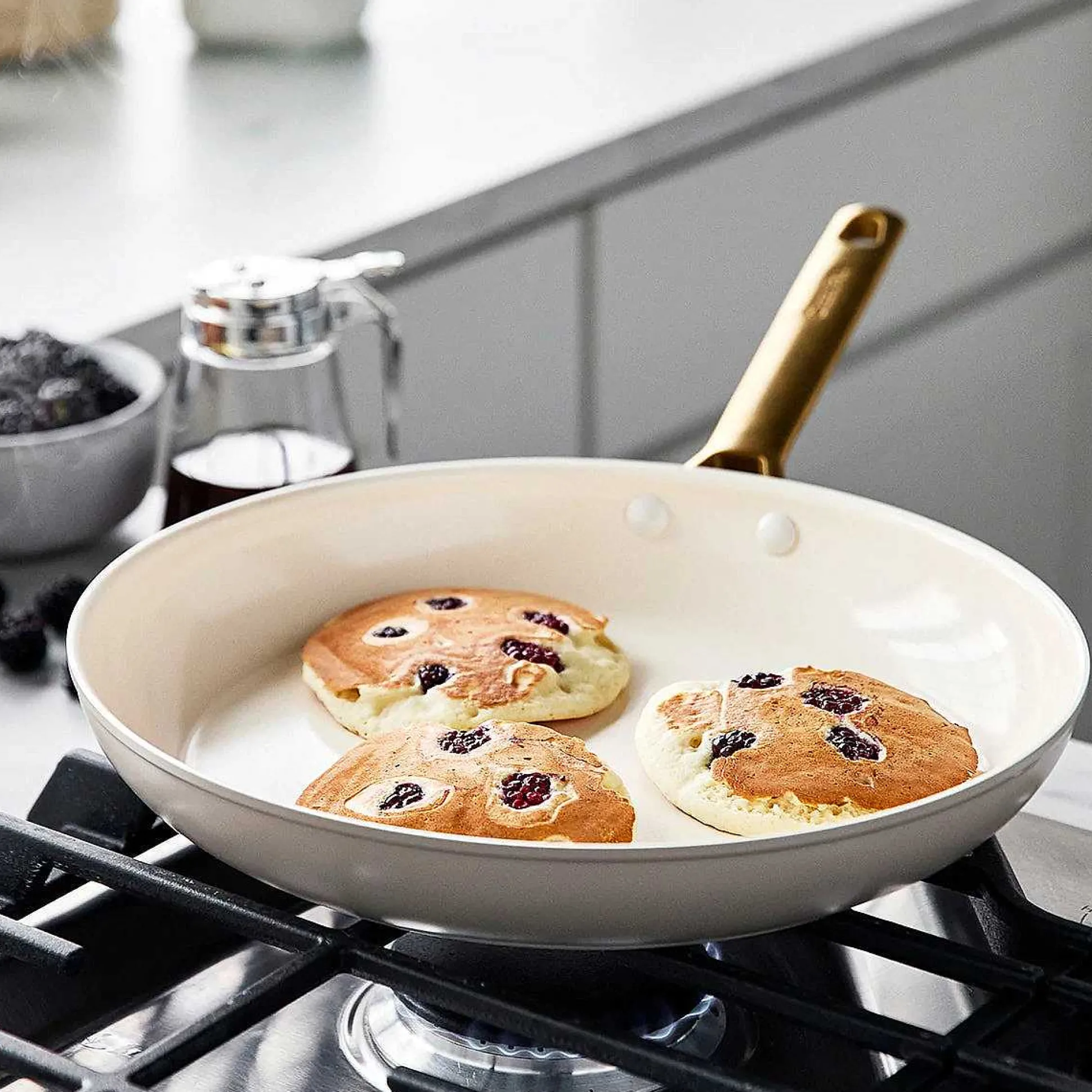 Reserve Cookware 10 Piece Set, Taupe