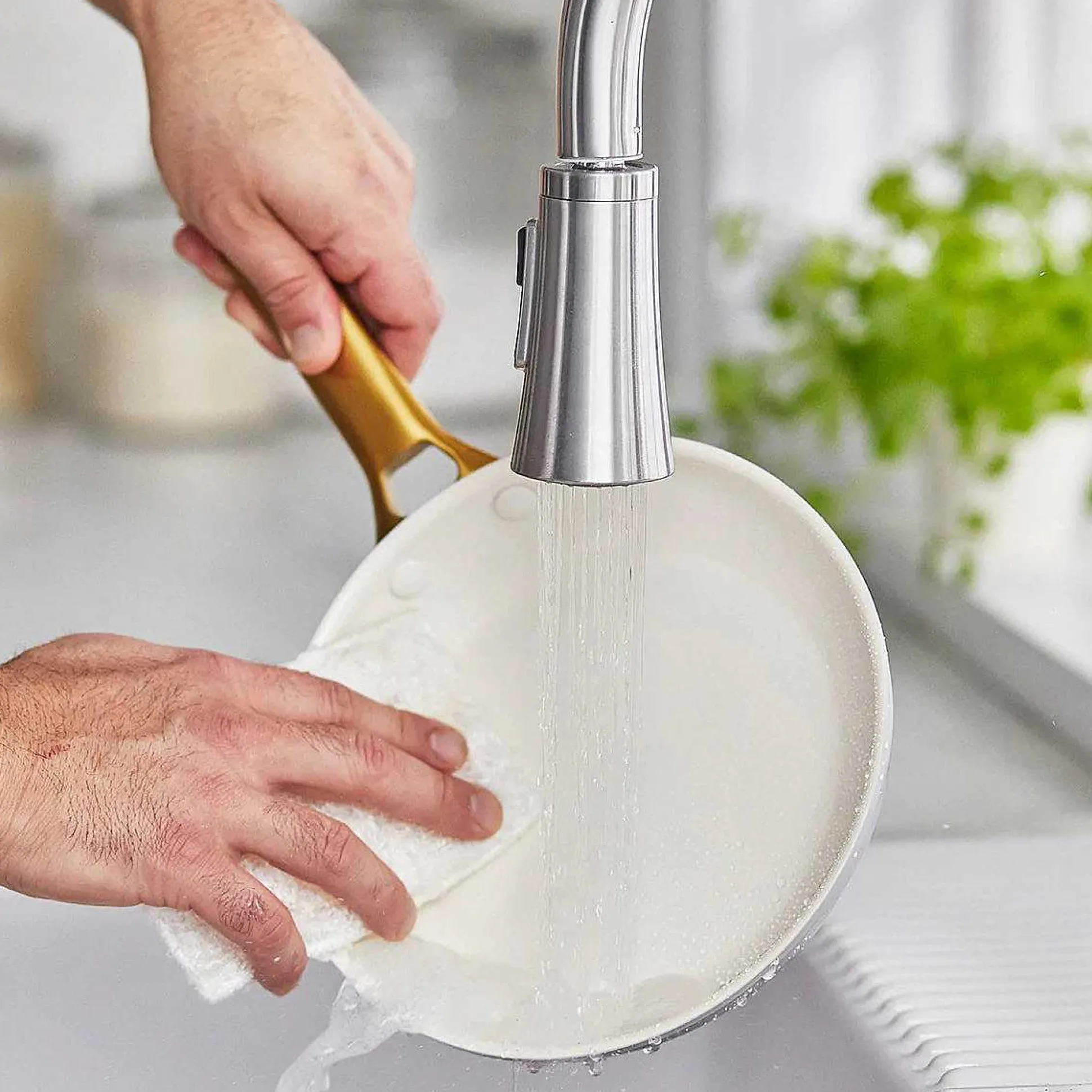 Reserve Cookware 10 Piece Set, Taupe