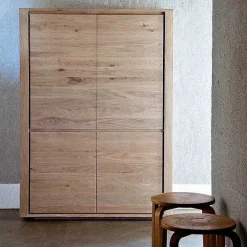 Shadow Solid Oak Cabinet
