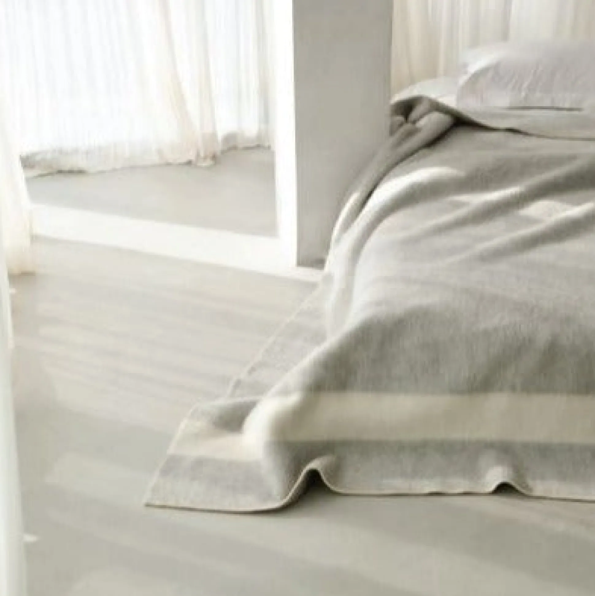 Siempre Blanket, Light Heather with Ivory Stripe^Be Home Shop