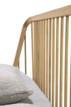 Spindle Solid Oak Bed, Queen