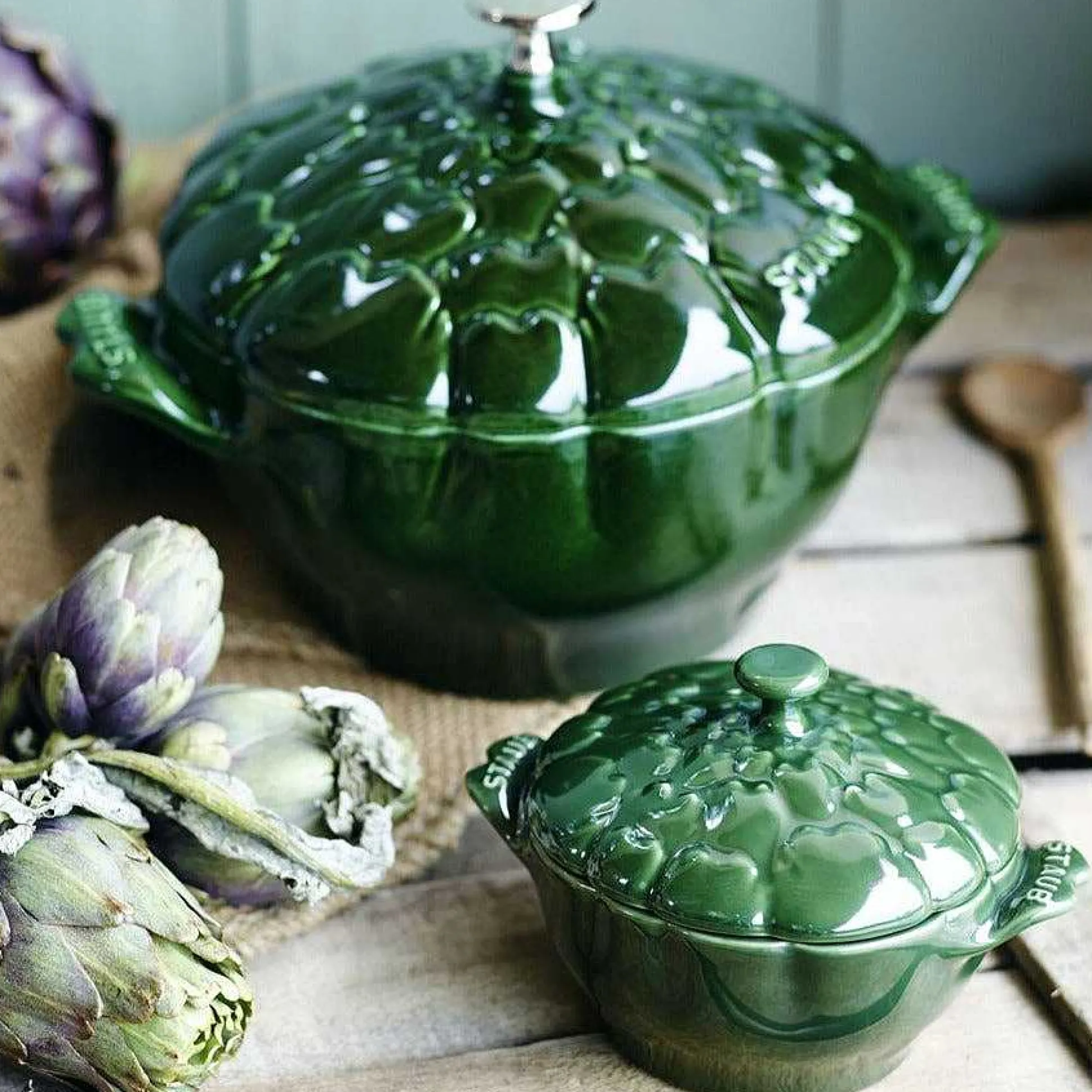 Staub Artichoke Cocotte, 3.2 qt, Basil