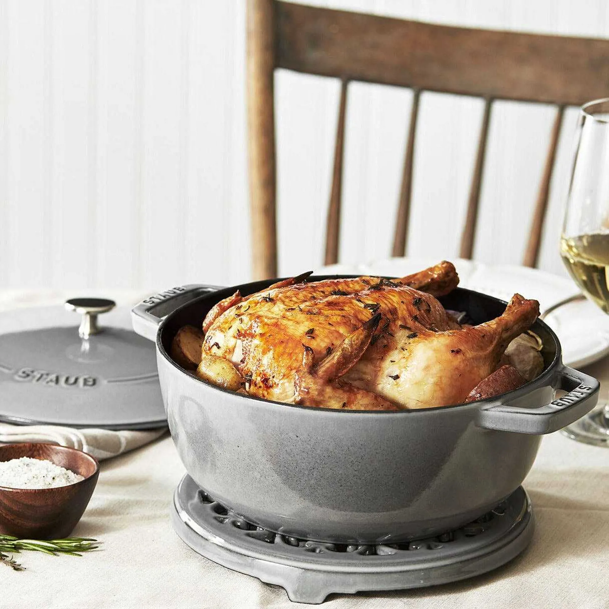 Staub Essential French Oven, 3.75qt, Graphite Grey