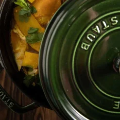 Staub Round Cocotte, 4qt, Basil