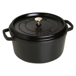 Staub Round Cocotte, 7qt, Black