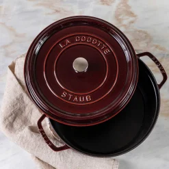 Staub Round Cocotte, 7qt, Grenadine