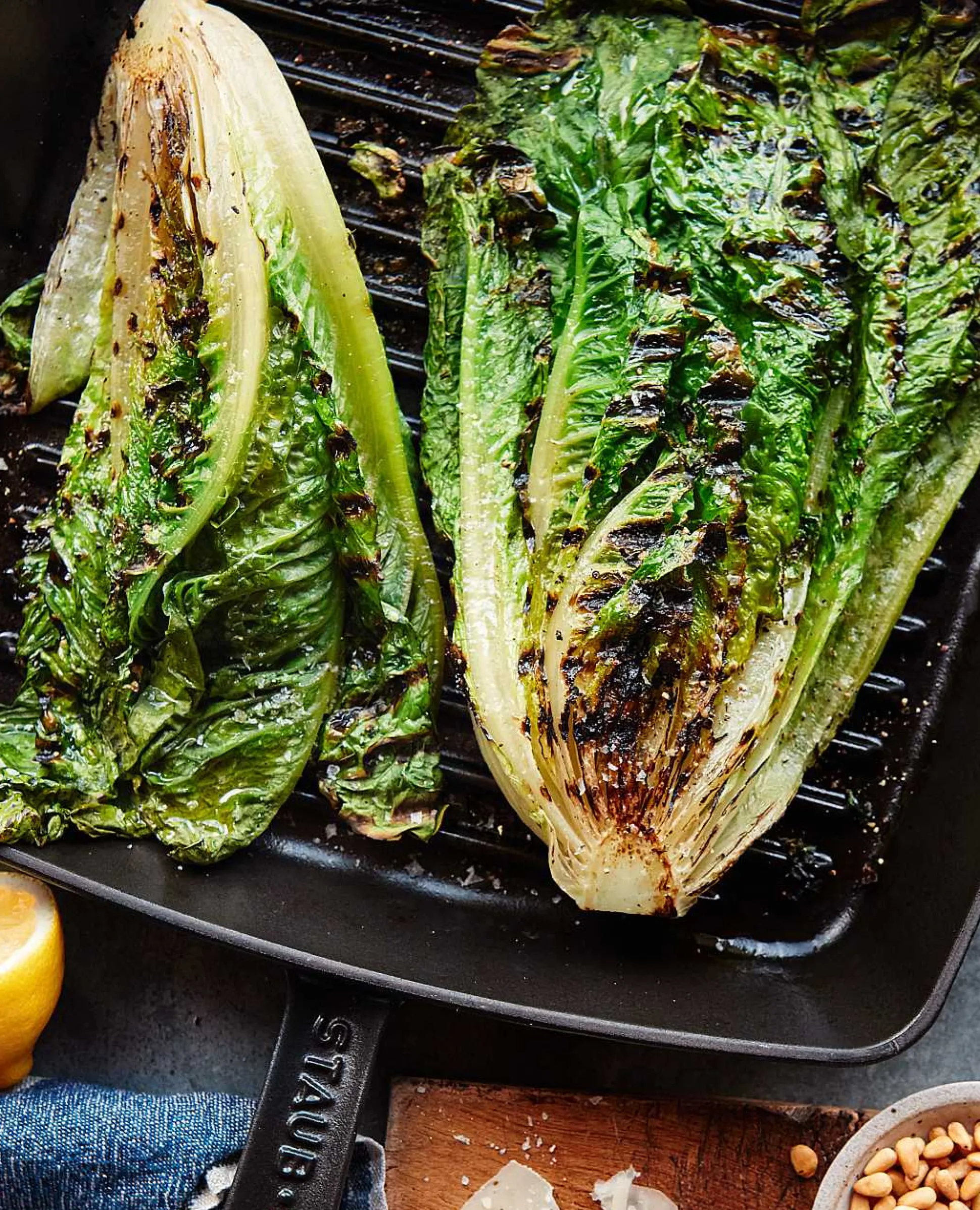 Staub Square Grill Pan, 10", Black