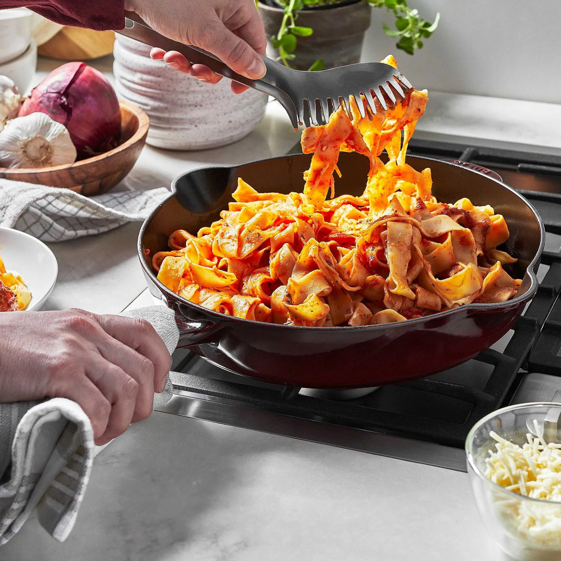 Staub Traditional Deep Skillet, 11'', Grenadine