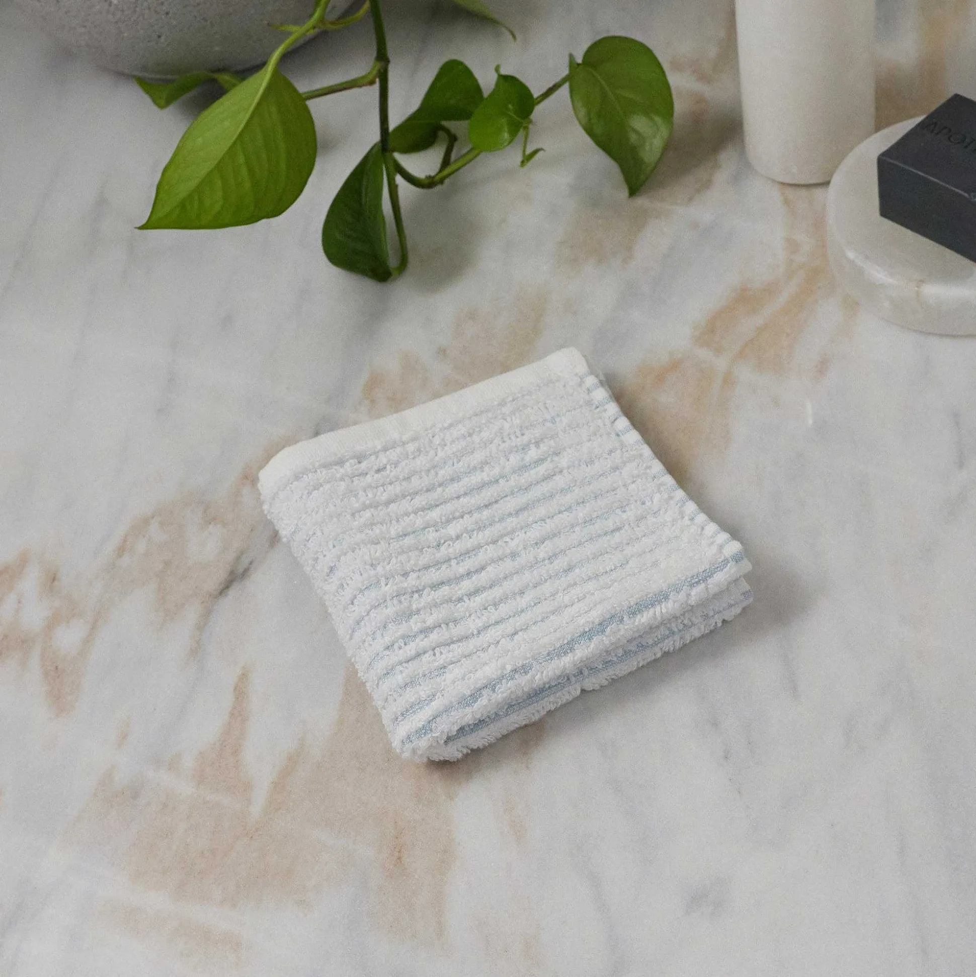 Sullivan Washcloth, Sterling Blue